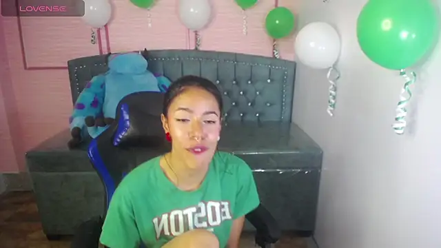 stephania t online show from 03-15-25, 01:51