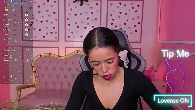 stephania t online show from 11-23-25, 12:37