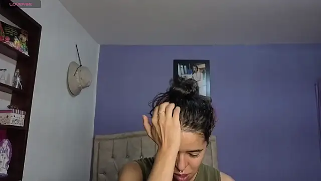 stephania t online show from 06-04-26, 03:06