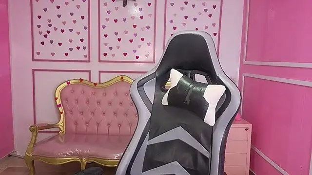 stephania t online show from 11-10-25, 12:32