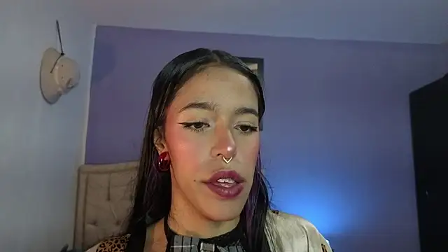 stephania t online show from 03-31-26, 05:26