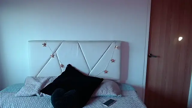 julz 03 online show from 11-29-25, 11:43