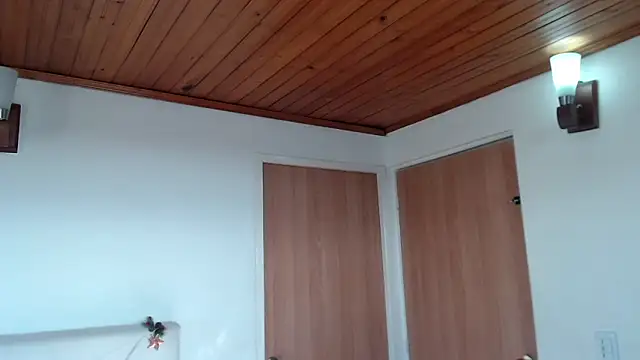 julz 03 online show from 11-30-25, 12:39