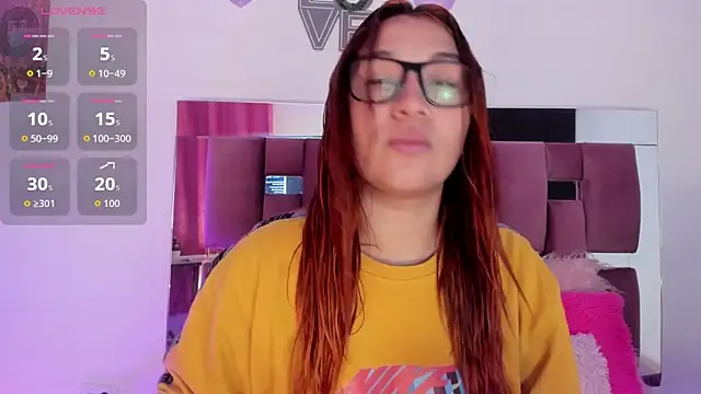 Alba Grey online show from 11-24-25, 11:27