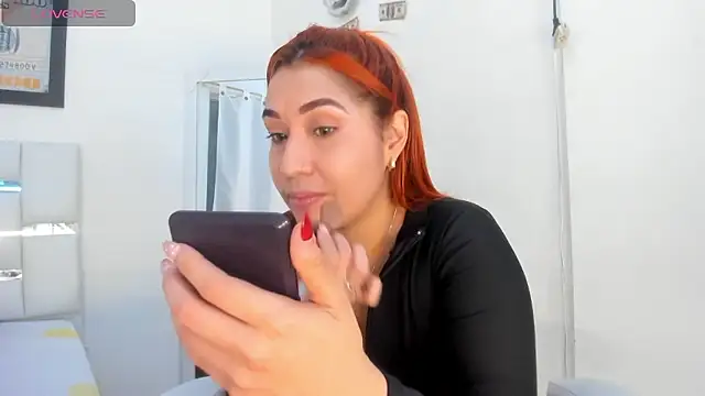 Alba Grey online show from 01-14-26, 10:35