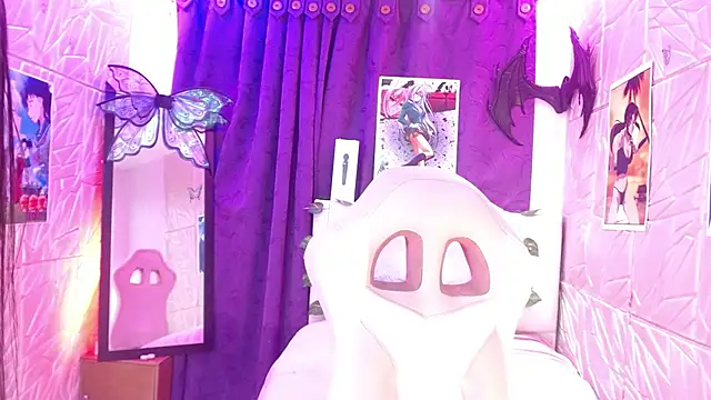 Snapshot of Gaby_Tailor chatting on 02-06-25, 01:05 Gaby Tailor online show from 02-06-25, 01:05