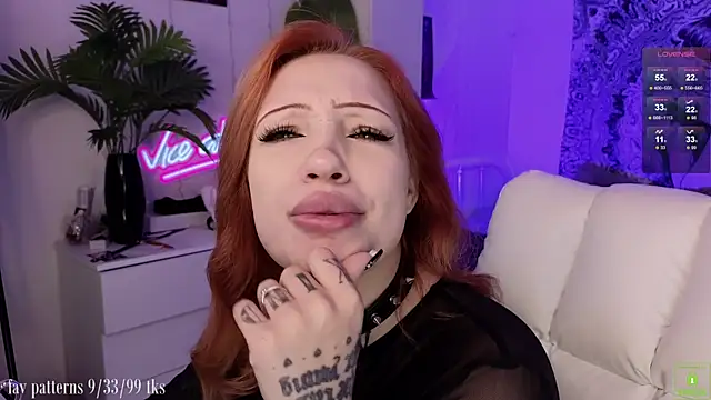 violetviolator online show from 11-22-25, 04:11