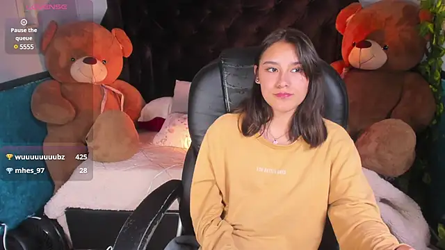  Sophie  miller online show from 03-10-25, 11:27