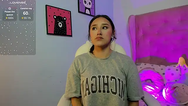  Sophie  miller online show from 09-29-25, 10:26