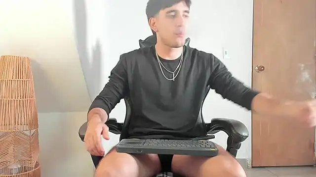 leo030809 online show from 07-18-26, 10:29