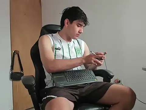 leo030809 online show from 03-24-26, 07:36