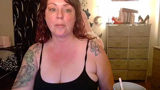 Nikkimastersgirl1091 online show from 04-09-26, 01:51