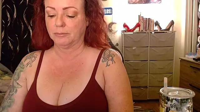 Nikkimastersgirl1091 online show from 11-03-25, 03:15