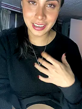 Effyvice13 online show from 10-06-25, 04:02