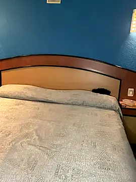 Effyvice13 online show from 09-19-25, 03:54