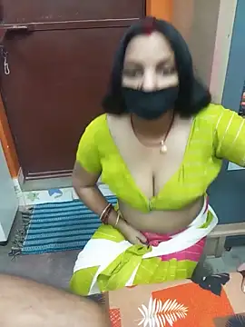 Snapshot of Manjudear chatting on 06-09-26, 04:35 Manjudear online show from 06-09-26, 04:35