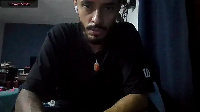 Snapshot of Donstark6669 chatting on 09-30-25, 07:25 Donstark6669 online show from 09-30-25, 07:25