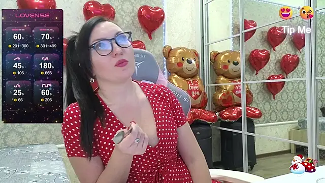 -DIVORA- online show from 02-11-26, 08:52