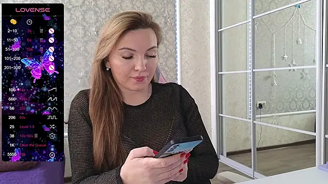 Snapshot of -DIVORA- chatting on 02-27-25, 09:29 -DIVORA- online show from 02-27-25, 09:29