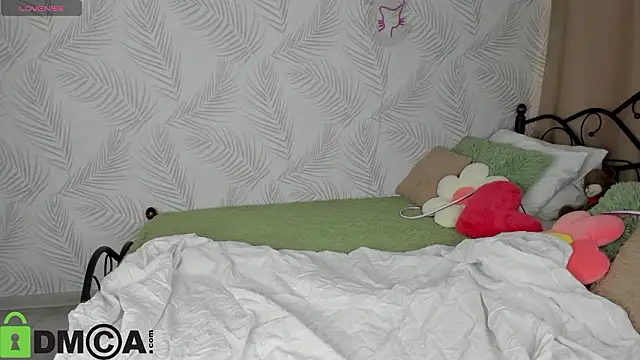 Michelle Blond online show from 02-19-26, 08:00