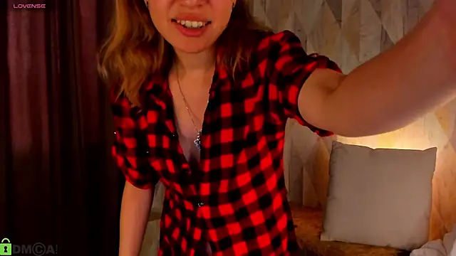 Michelle Blond online show from 06-08-26, 01:11
