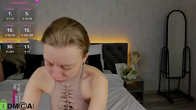 Michelle Blond online show from 02-06-26, 09:05