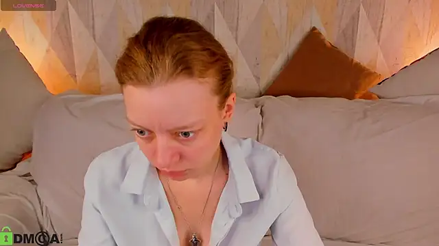 Michelle Blond online show from 05-22-26, 01:03