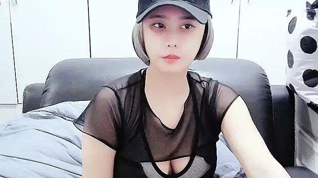 yourz tw online show from 11-30-25, 02:23