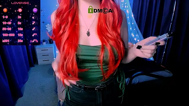 luna berryy online show from 10-25-25, 07:58