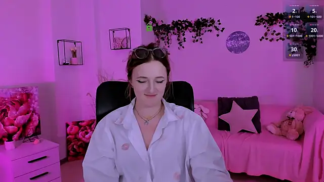 luna berryy online show from 07-23-26, 02:09