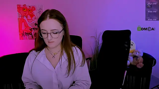 Snapshot of luna_berryy chatting on 02-02-26, 10:31 luna berryy online show from 02-02-26, 10:31