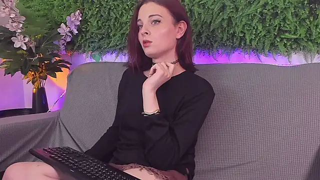 AprilAvery online show from 03-14-25, 10:16