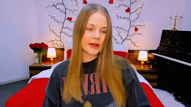 holy kitty online show from 10-12-25, 08:21