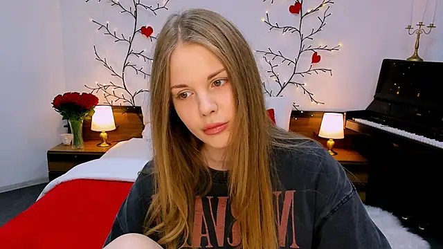 holy kitty online show from 09-13-25, 09:09