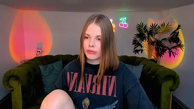 holy kitty online show from 09-19-25, 09:13