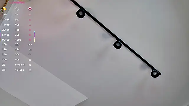 Snapshot of Chloe_princesss chatting on 02-25-26, 01:33 Chloe princesss online show from 02-25-26, 01:33