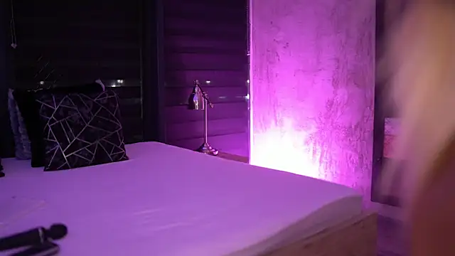 Candy Ivy online show from 11-10-25, 06:13