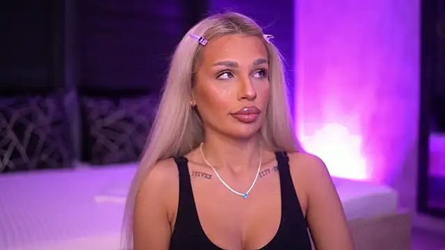 Candy Ivy online show from 09-29-25, 05:51