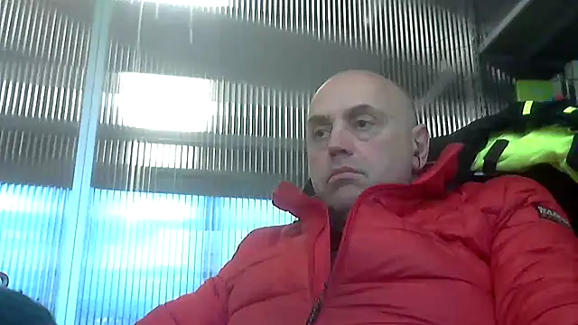 Snapshot of pantomax chatting on 02-24-25, 10:37 pantomax online show from 02-24-25, 10:37