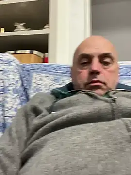 Snapshot of pantomax chatting on 03-17-25, 05:38 pantomax online show from 03-17-25, 05:38