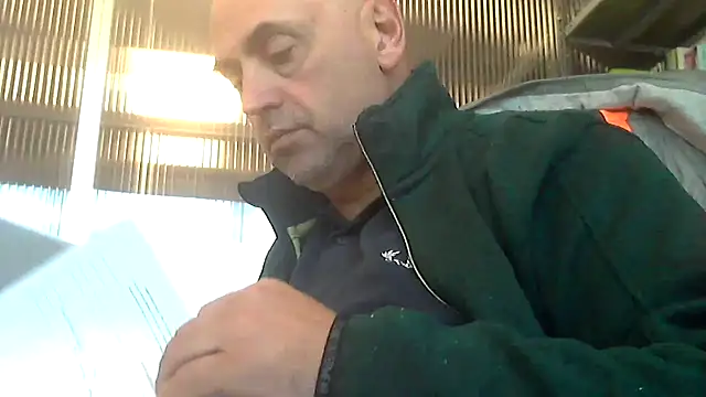 Snapshot of pantomax chatting on 10-07-25, 07:31 pantomax online show from 10-07-25, 07:31