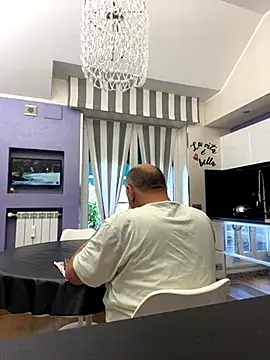 Snapshot of pantomax chatting on 09-25-25, 12:11 pantomax online show from 09-25-25, 12:11