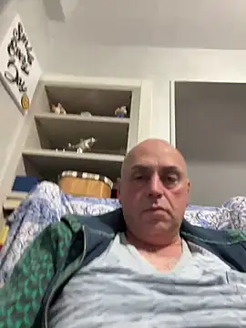 Snapshot of pantomax chatting on 03-03-25, 04:58 pantomax online show from 03-03-25, 04:58