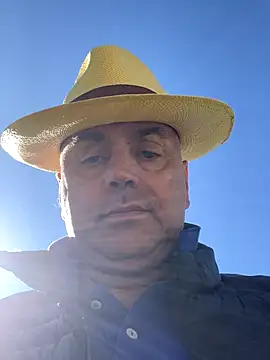 Snapshot of pantomax chatting on 09-20-25, 08:52 pantomax online show from 09-20-25, 08:52