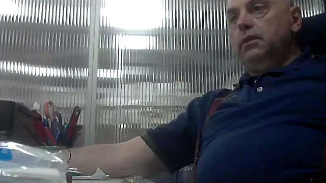 Snapshot of pantomax chatting on 04-19-26, 11:18 pantomax online show from 04-19-26, 11:18