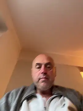 Snapshot of pantomax chatting on 12-31-24, 01:30 pantomax online show from 12-31-24, 01:30