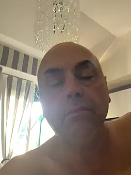 Snapshot of pantomax chatting on 07-16-26, 12:24 pantomax online show from 07-16-26, 12:24