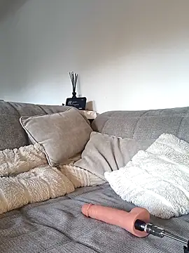 Secret couple  online show from 04-03-26, 10:11