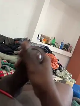 Snapshot of tamil000000 chatting on 02-11-25, 08:58 tamil000000 online show from 02-11-25, 08:58