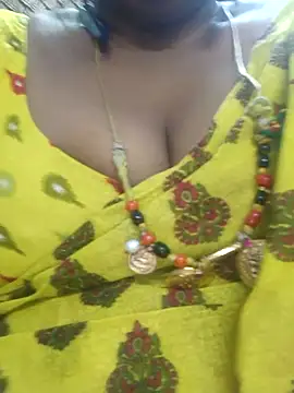 Snapshot of sweety_telugupilla chatting on 05-02-26, 08:30 sweety telugupilla online show from 05-02-26, 08:30